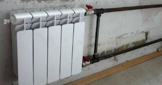 Установка биметаллических радиаторов отопления в квартире в Зеленодольске - от 2072 руб.